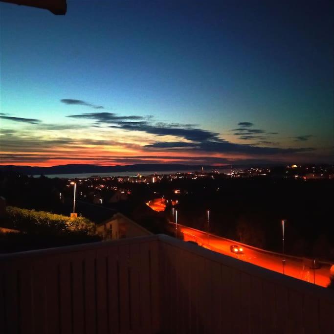 Adorable 1-Bedroom Apartment With A Fantastic View - Free Parking Trondheim Kültér fotó