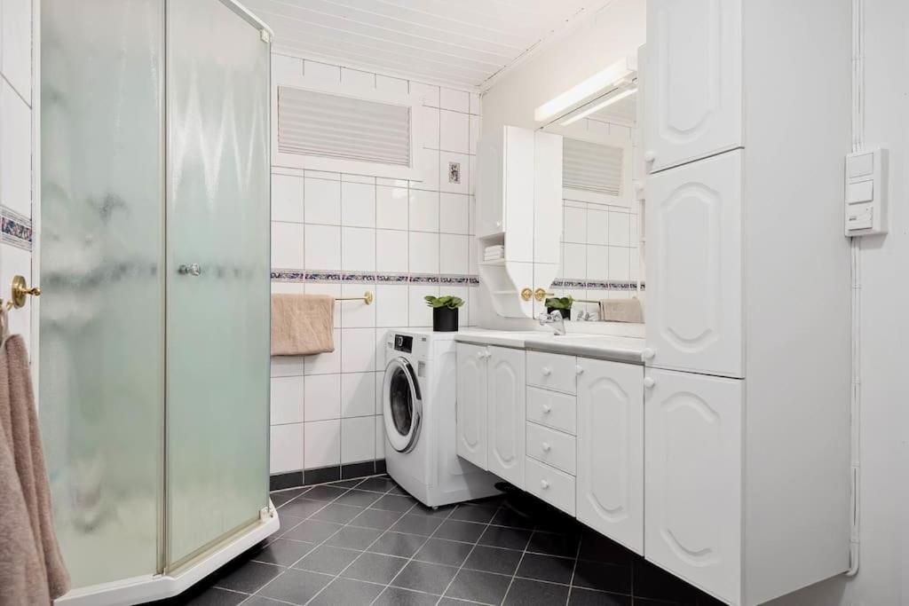 Adorable 1-Bedroom Apartment With A Fantastic View - Free Parking Trondheim Kültér fotó